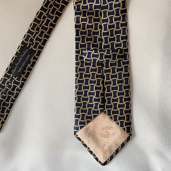 Vintage pure silk tie from Kilgour French & Stanbury of Savile Row London - Picture 3 of 4
